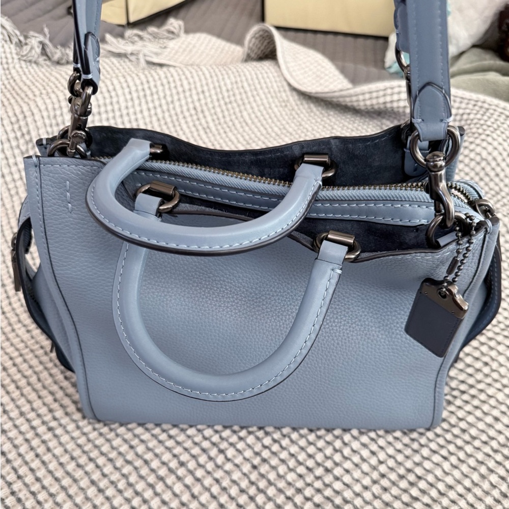 Beautiful Coach Rogue 1941